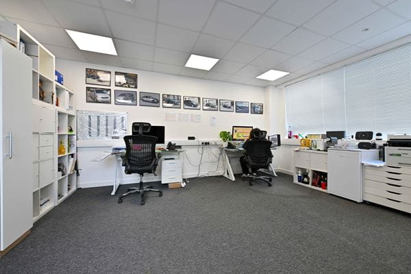 Spacious and professional offices to rent in Fulham